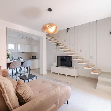 Apartments Mila Светі Филип-і-Яков Екстер'єр фото